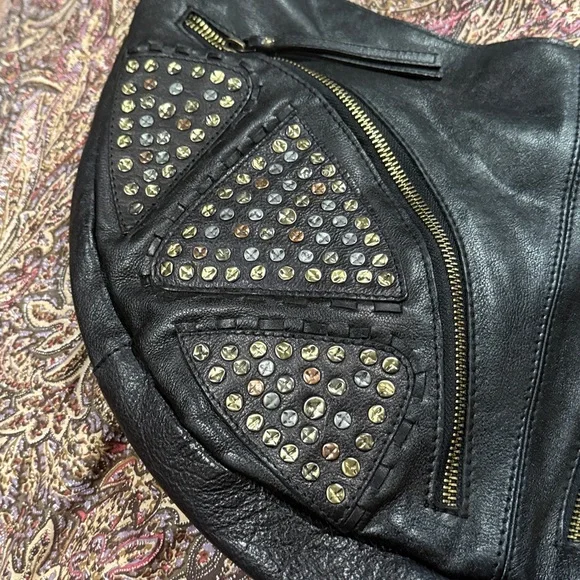 Free people Black Studded Leather Shoulder Bag NWT’s - Picture 2 of 12